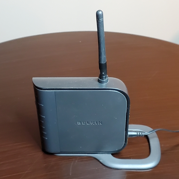 Belkin N150 Enhanced Wireless Router - Picture 2 of 6